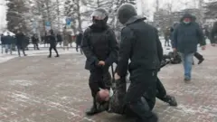 Задержание на акции в Красноярске