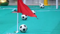 ফুটবল