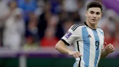 ज्युलियन अल्वारेज 