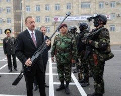 daxili qoşunlar prezident