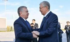 Ўзбекистон учун визасиз Қозоғистон янги чекловни киритяпти. Бу қандай ишлайди?