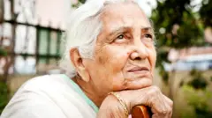 મહિલા