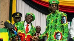 Robert Mugabe àti ọmọ rẹ̀