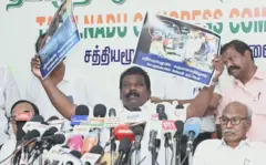 புகைப்பட ஆதாரத்தை வெளியிட்ட தமிழ்நாடு காங்கிரஸ் கமிட்டி தலைவர் செல்வப்பெருந்தகை 