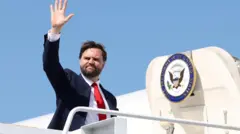 James David Vance icegera ca Donald Trump, avuga ko iyi ntambara itari iyiriko "irahera ubu bwa vuba"