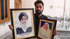 ਜਸਵੰਤ ਆਪਣੇ ਮਾਪਿਆਂ ਦੀਆਂ ਤਸਵੀਰਾਂ ਨਾਲ