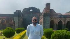 બીબીસી ગુજરાતી અદીના મસ્જિદ યુસુફ પઠાણ સોશિયલ મીડિયા પશ્ચિમ બંગાળ ભાજપ જૈન આદિનાથ મંદિર