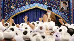 آیت‌االله خامنه‌ای