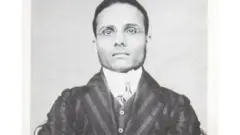 विनायक दामोदर सावरकर