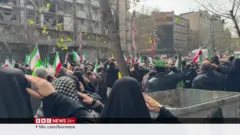 အခုသတင်းထဲမှာ ပါဝင်သူတွေ ဘယ်သူဘယ်ဝါဆိုတာကိုတော့ သူတို့ လုံခြုံရေးအတွက် ဖော်ပြမထားပါဘူး။