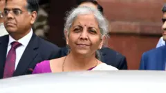 ਨਿਰਮਲਾ ਸੀਤਾਰਮਨ 