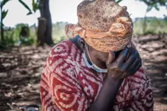 Mace na cikin takaici