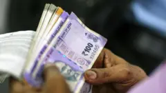 మినిమమ్ బ్యాలెన్స్ 