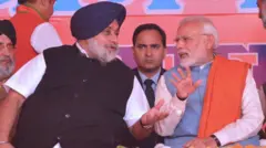 मोदी और सुखबीर सिंह बादल