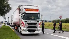 ፍርጂ ናይ ጽዕነት መኪና