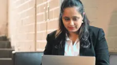 புதிதாகத் தொழில் துவங்க விரும்புவோருக்குக் கொட்டிக்கிடக்கும் முதலீடுகள்: பெறுவது எப்படி? 