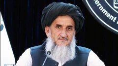 عبدالمالک حقانی، معاون اداری دادگاه عالی حکومت در راس هیئت بلندپایه قضایی به تهران رفته است