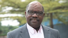 Dr Sam Kanyamibwa ni inzobere mu kubungabunga ibidukikije ikuriye ikigo ARCOS Network