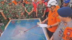gunung-dukono-di-halmahera-utara-meletus-tim-sar-cari-dua-pendaki-singapura