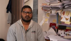 ઉત્તર પ્રદેશના કાનપુરના વતની સોનુ ગૌતમ છેલ્લા બે વર્ષથી કોટામાં એક રૂમમાં રહીને કોચિંગ લઈ રહ્યા છે 