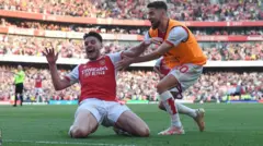 Mo'icha Arsenaal irratti Delaan Raayis wayita gammachuu ibsatu