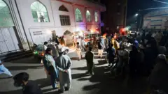 Kirkirri lafaa magniituudii 6.5 ta'u erga mudatee booda namoonni manaa gadi ba'anii ol galuu sodaatan
