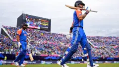 రోహిత్ శర్మ, కోహ్లీ ఫోటో 