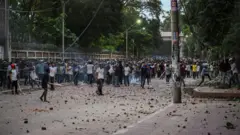 বিক্ষোভ 