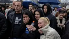 жінка
