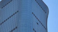 Sebuah pesawat menabrak gedung pencakar langit di Beijing namun China bungkam
