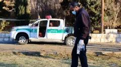 خودروی آسیب دیده پلیس در انفجار کرمان