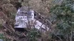 अपघातग्रस्त बस