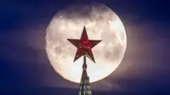 The Kremlin stars 