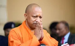 யோகி ஆதித்யநாத்