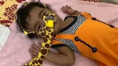 అరుదైన వ్యాధితో బాధపడుతున్న చిన్నారి ఖ్యాతి