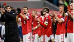 นักฟุตบอล