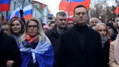 Соболь и Навальный
