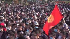 شارك الآلاف في الانتخابات التي خرجت احتجاجًا على نتائج الانتخابات