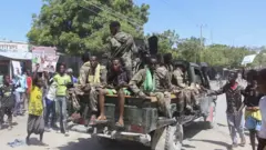 ተቃዋሚዎችና ወታደሮች