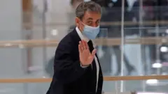 Eski Fransa Cumhurbaşkanı Nicolas Sarkozy