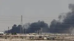 هجوم على منشأتي نفط سعوديتين