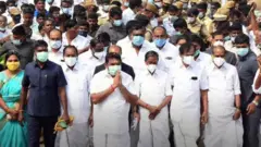 அதிமுக-வின் தேர்தல் பிரசாரத்தை தொடங்கிய எடப்பாடி பழனிசாமி