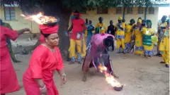 Awọn to n bọ Sango