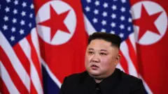 Nhà lãnh đạo Bắc Hàn Kim Jong-un