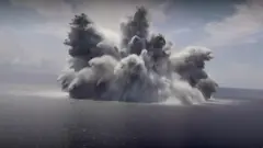 Explosão no mar