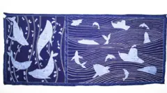 Meski menabrak pakem teknis batik tulis tradisional, tema kerusakan laut diangkat dalam tugas akhir seorang mahasiswa ISI, Yogyakarta.