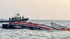 పడవ ప్రమాదం 