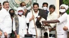 వైఎస్ జగన్