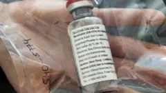 মে মাসের মধ্যে বাংলাদেশে বাজারজাত করা হতে পারে 'রেমডেসিভির', যেটি করোনাভাইরাসের চিকিৎসায় কার্যকর হতে পারে বলে বলা হচ্ছে