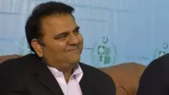 فواد چوہدری